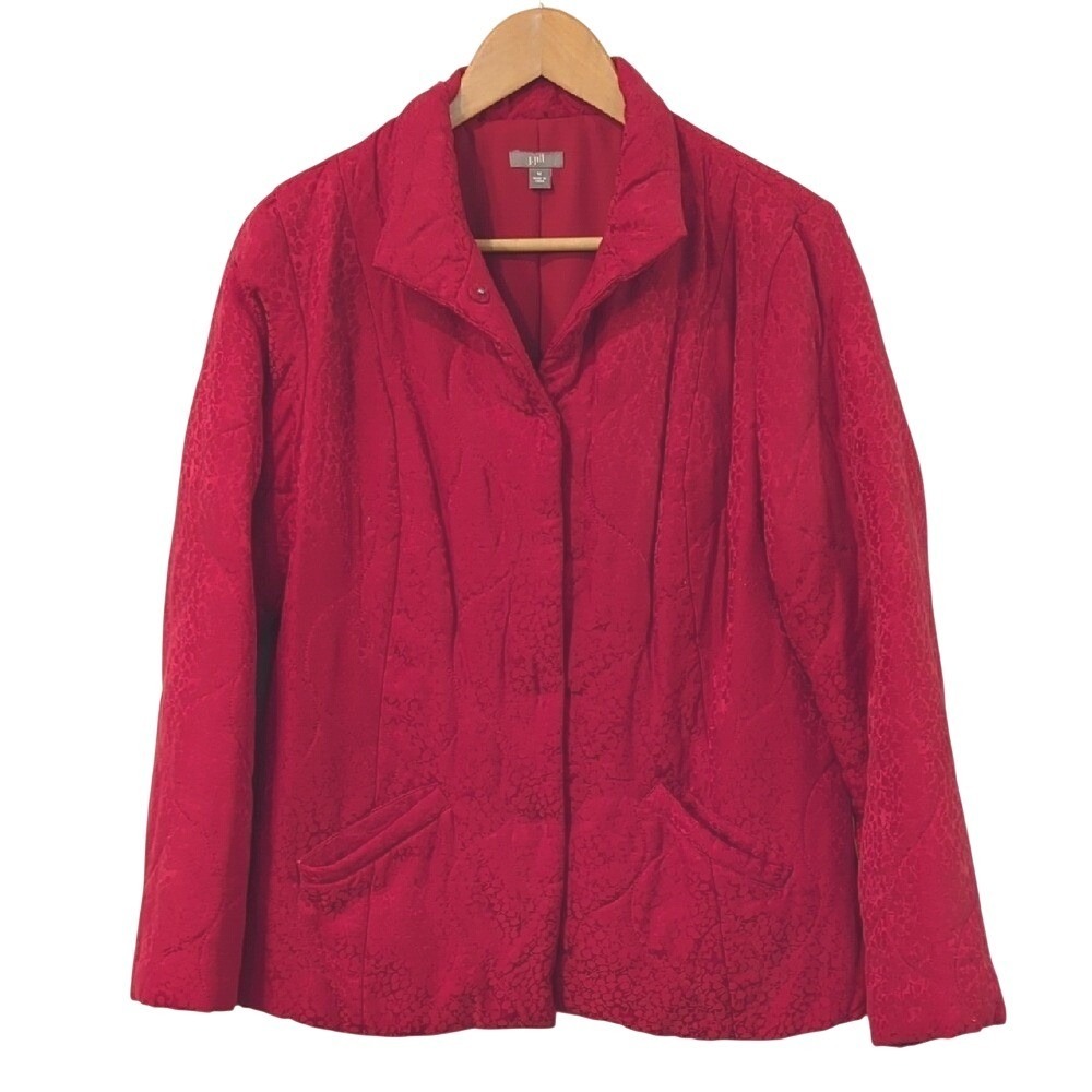 Silk Quilted‎ Jacket Red size Medium Pockets
